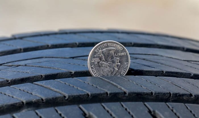 measure-tread-depth-on-a-tire