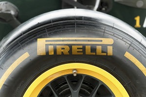 michelin-vs-pirelli-tires
