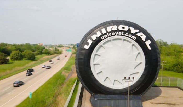 uniroyal-tiger-paw-vs-michelin-defender
