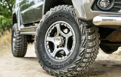 Goodyear Wrangler Fortitude HT vs Michelin Defender