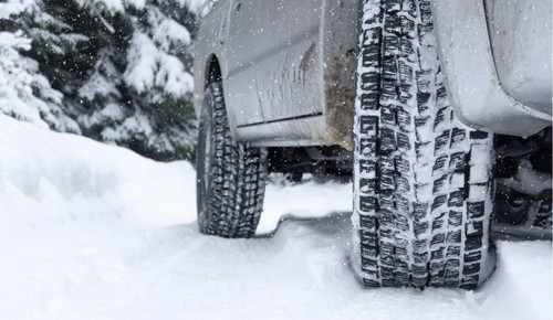 goodyear-eagle-sport-all-season-in-Snow-conditions